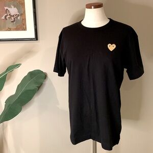 Comme Des Garcons PLAY Black w/ Gold Heart Crewneck Tee Shirt, Men's Size L
